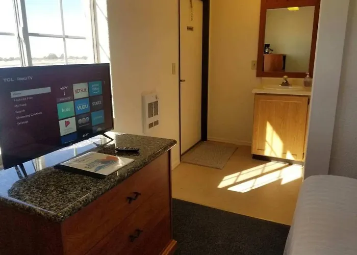 Holiday home 012c Affordable Retreat Near South Rim Sleeps 2